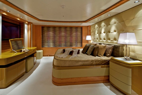 Mia Rama Master Cabin 2