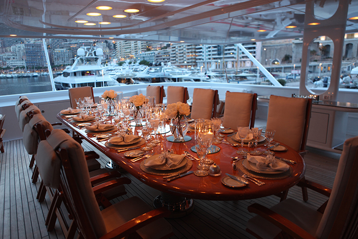 apogee deck dining