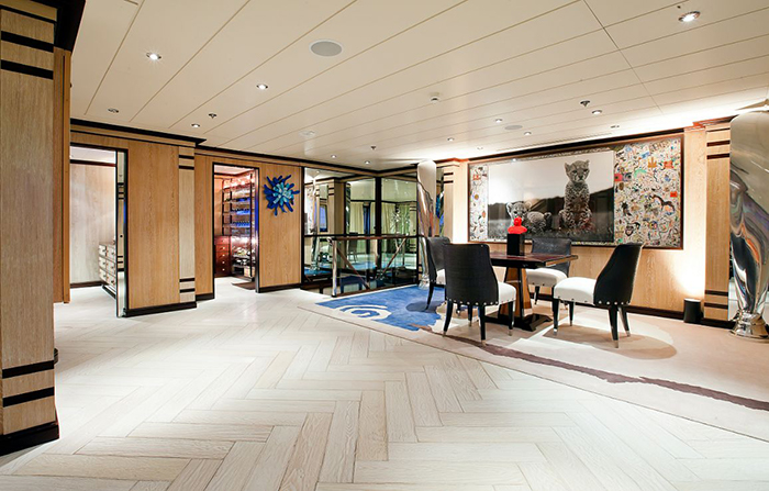 force blue main deck lobby